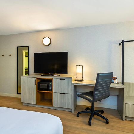 Comfort Inn Gatineau Exterior photo