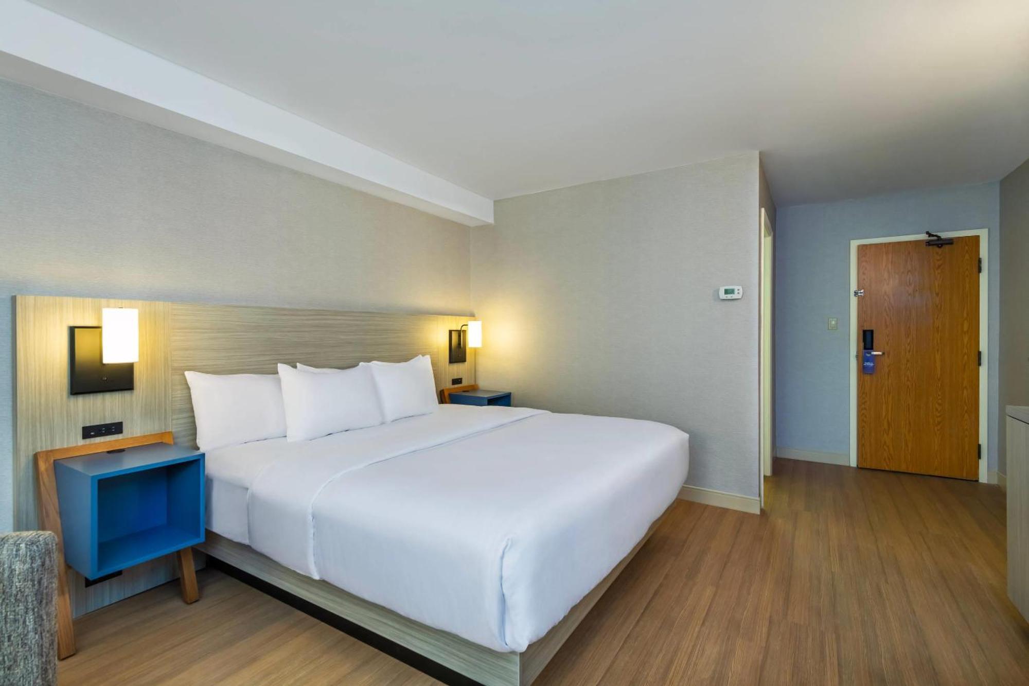 Comfort Inn Gatineau Exterior photo